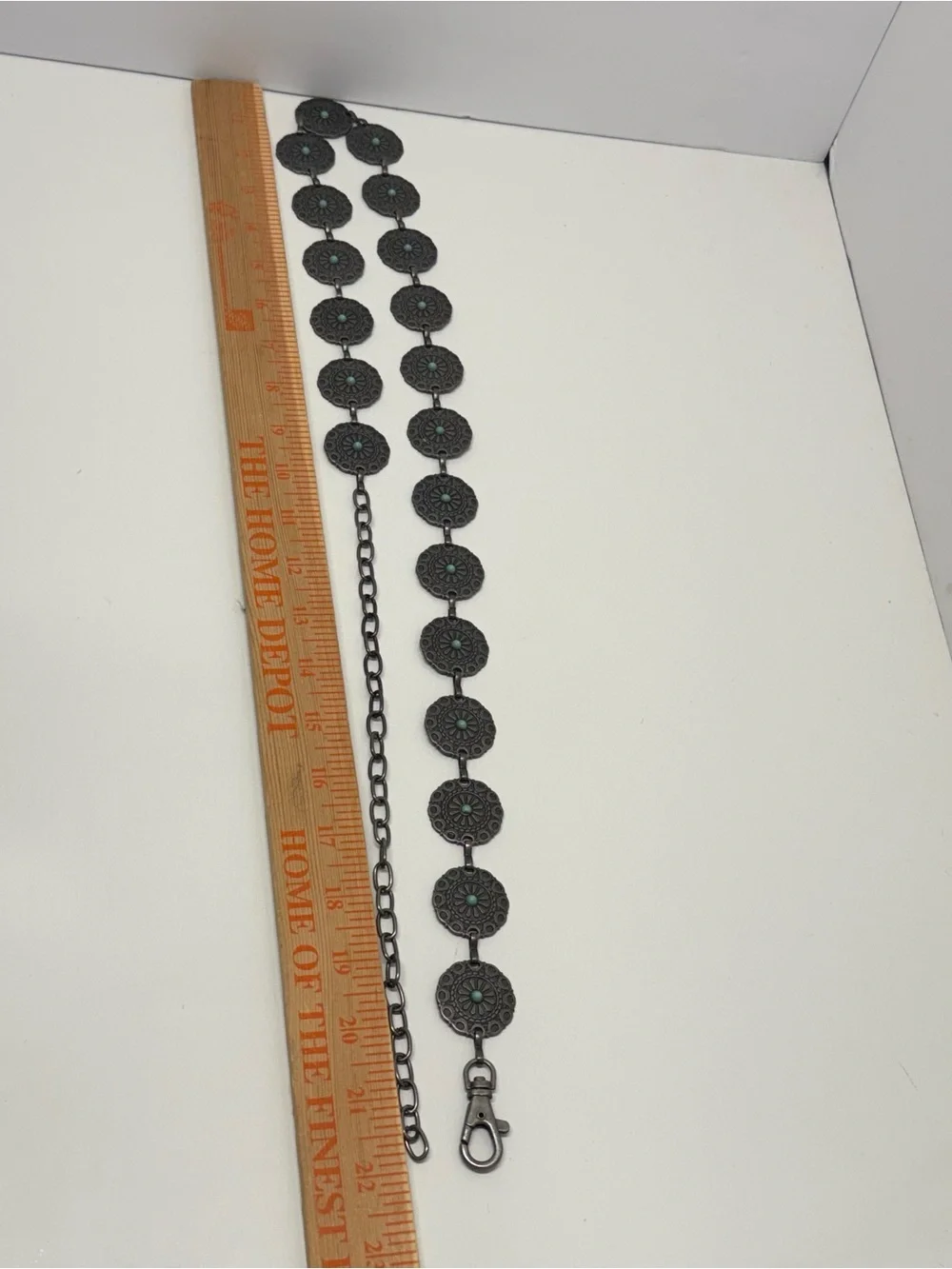 Rustic Couture's Western Concho Belt for Women Cowgirl Metal Waist Chain Belt